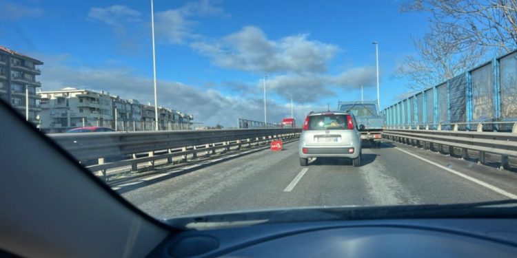 Tamponamento a catena sull’Asse Mediano: traffico in tilt a Cagliari