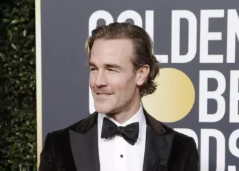 E’ morto James Van Der Beek, la star di Dawson’s Creek