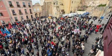 In millecinque in piazza a Cagliari contro arrivo detenuti 41bis nell’Isola