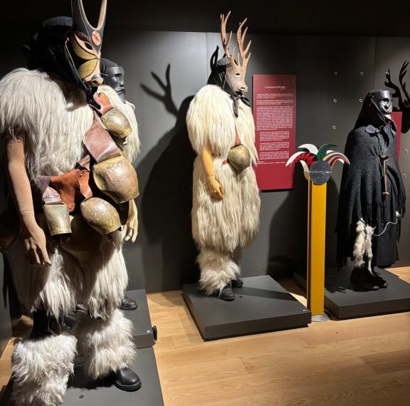 Il nuovo Museo delle Maschere Mediterranee di Mamoiada: una bella realtà e contemporaneamente un investimento sul futuro