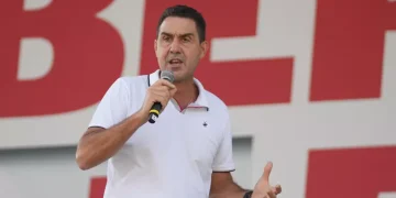 Vannacci il 16 febbraio incontra i suoi simpatizzanti a Oristano