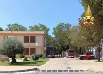 Si perde in campagna, 80enne salvato dai vigili del fuoco