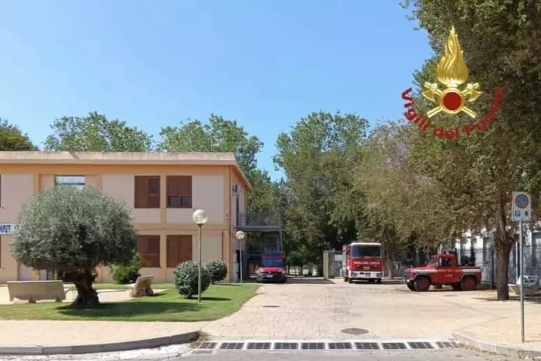 Si perde in campagna, 80enne salvato dai vigili del fuoco