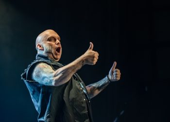 Blaze Bayley: non farà più meet & greet gratuiti, “Che delusione trovare su eBay le cose che autografo”