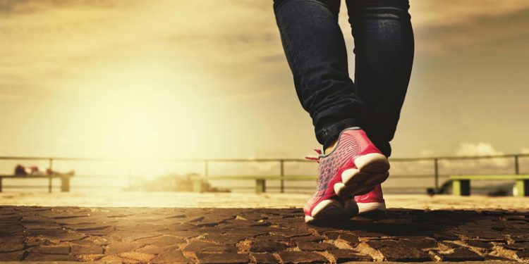 Perché camminare tutti i giorni è realmente benefico per la salute