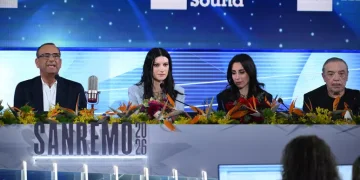 Oggi la serata finale, Conti: ‘Potrei rimanere io… ma lo dirò solo stasera’