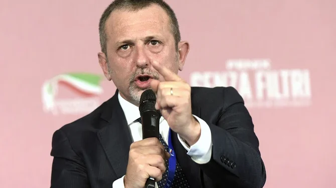 Riforma magistratura: il sottosegretario Delmastro arriva in Sardegna per promuovere il “Sì”