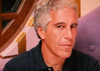 Usa, nuovi filmati carcere sollevano molte perplessità su morte Epstein