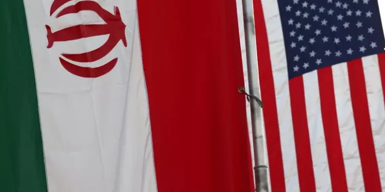 Iniziati i colloqui Iran-Usa in Oman