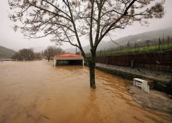 Sale a 16 il numero dei morti per il maltempo in Portogallo