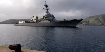 Le navi della Marina statunitense coinvolte nel blocco di Cuba si sono scontrate nel Mar dei Caraibi