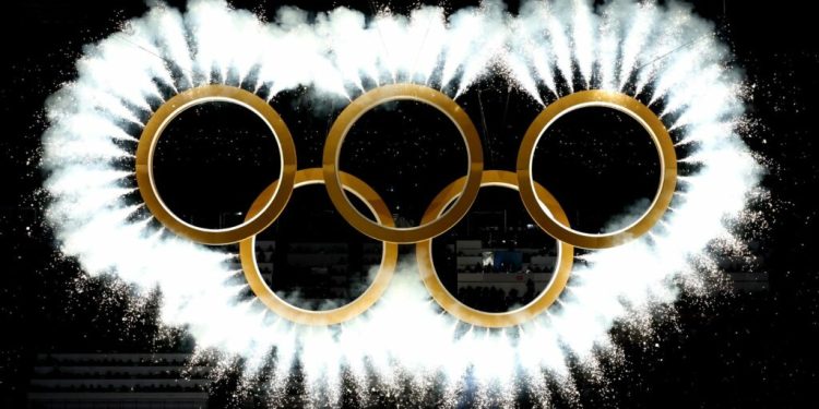 Cerimonia d’apertura delle Olimpiadi di Milano Cortina 2026 nel segno dell’Armonia. Accesi i braceri