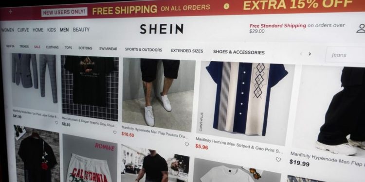 Su Shein prodotti illegali e pedopornografici, aperta un’inchiesta