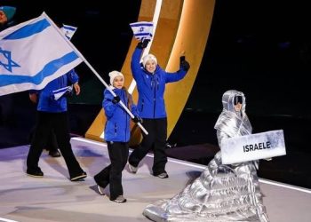 Spirito olimpico vero: giustamente fischiata la delegazione dell’entità genocida israeliana