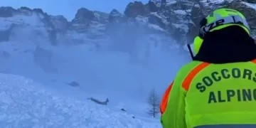 Valanga sopra Madesimo travolge quattro persone, una dispersa