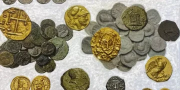 Traffico internazionale monete antiche, 7 indagati tra Sassari e Bologna