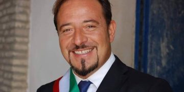 Il sindaco Dessì va con Vannacci e guiderà Futuro Nazionale in Sardegna