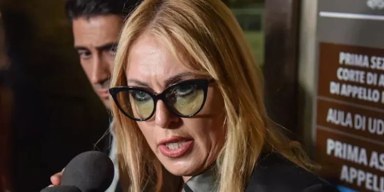 Bruzzone indagata per stalking a collega, atti a procura di Roma