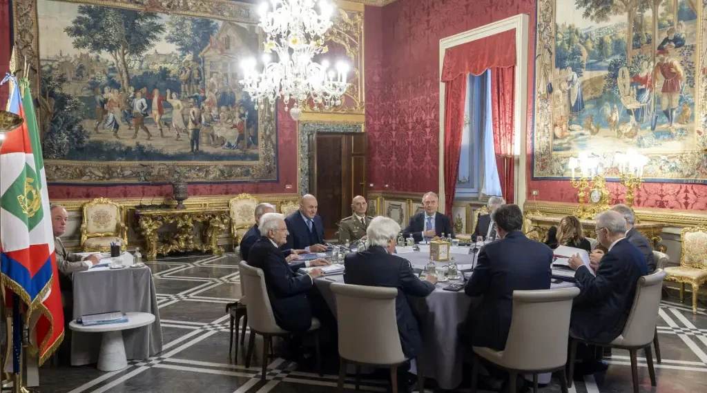 Mattarella convoca per venerdì 13 marzo il Consiglio Supremo di Difesa