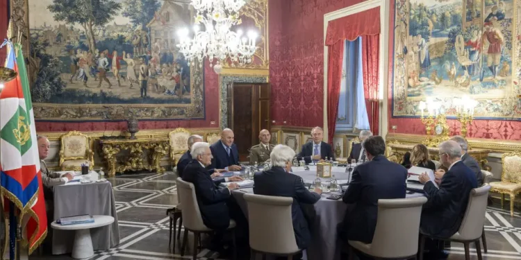 Mattarella convoca per venerdì 13 marzo il Consiglio Supremo di Difesa