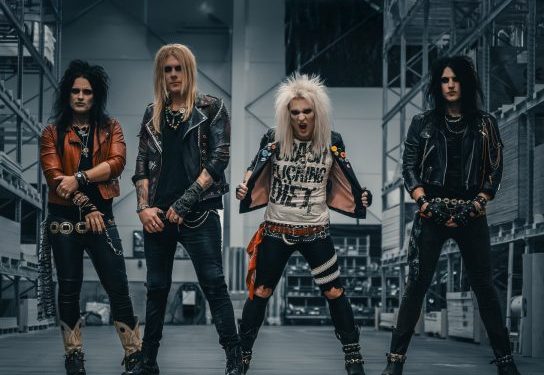 Crashdiet: il nuovo singolo “Sick Enough For Me”