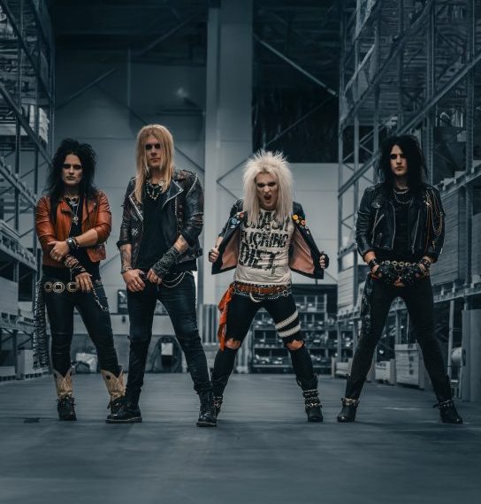 Crashdiet: il nuovo singolo “Sick Enough For Me”