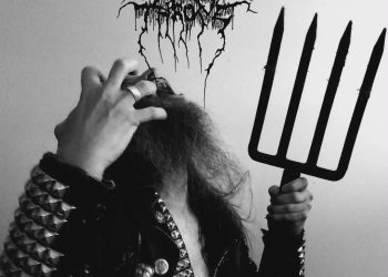 I Darkthrone annunciano il nuovo singolo “Pre-Historic Metal”