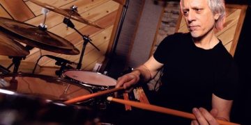 A lezione con Dave Weckl: il 18 marzo a Cagliari masterclass del grande batterista statunitense al Bflat