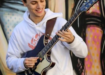 Non solo Eric Johnson l’11 luglio a Cagliari: in apertura Matteo Mancuso in trio