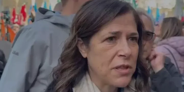 Nessuna decadenza per la governatrice sarda Alessandra Todde