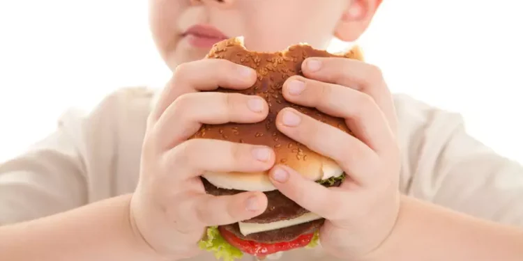 Sei milioni gli italiani obesi, emergenza per 1 bambino su 3