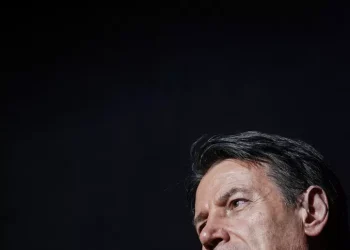 Conte, venerdì a Roma evento M5S per il no al referendum