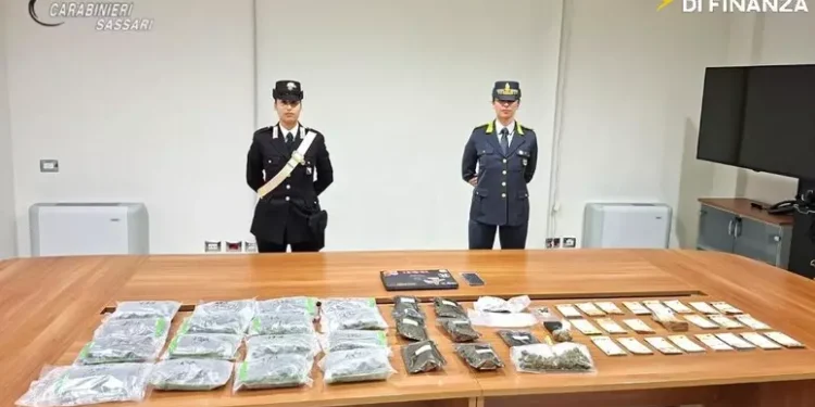 La droga arriva con il corriere espresso, pusher arrestato a Sassari