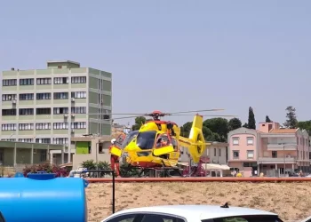 Scontro tra due auto a Sardara, tre feriti, uno è grave