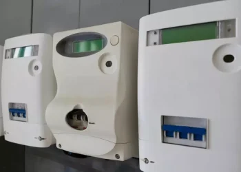 Confcommercio, rischio rincari bollette fino al 13% per luce e al 43% per gas