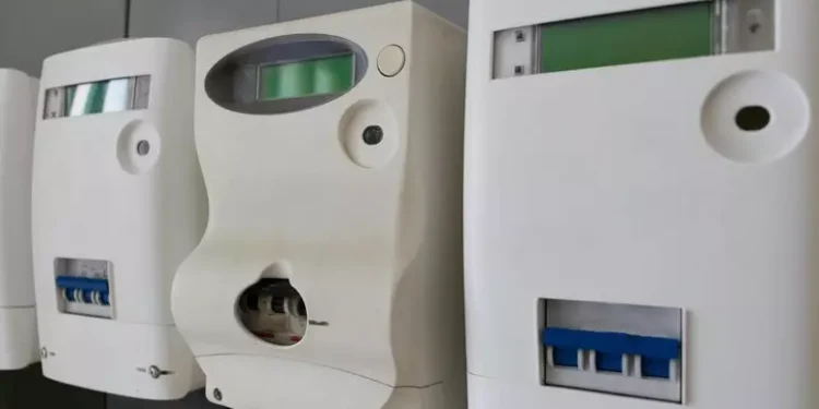 Confcommercio, rischio rincari bollette fino al 13% per luce e al 43% per gas