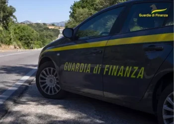 La Maddalena, Guardia di Finanza scopre “Compro oro” abusivo: denunciato il titolare