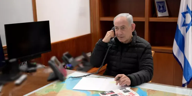 Media Iran, lanciati missili sull’ufficio di Netanyahu