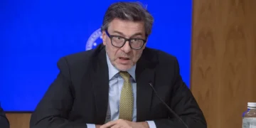 Giorgetti: “L’UE valuti misure straordinarie sull’energia come nel 2022”