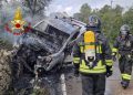 Olbia, furgone prende fuoco durante la corsa