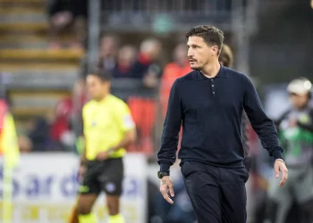 Calcio, il Cagliari perde con il Napoli: le parole di Pisacane