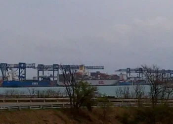 Cgil denuncia, ‘nave con armi per Israele in porto a Cagliari’