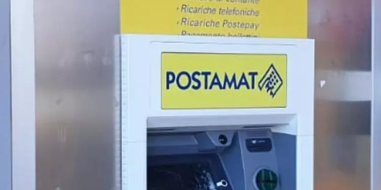 Postamat guasto da oltre un anno, proteste nel quartiere Fonsarda a Cagliari