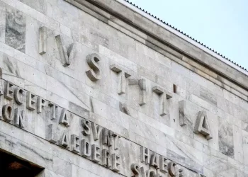 Indagato per caporalato il cognato del presidente della Lombardia