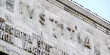 Indagato per caporalato il cognato del presidente della Lombardia