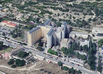 Cominciate demolizioni blocco operatorio ospedale Businco