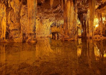 Ambiente: contributi ai Comuni per tutela e valorizzazione del patrimonio carsico e speleologico