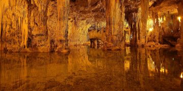 Ambiente: contributi ai Comuni per tutela e valorizzazione del patrimonio carsico e speleologico