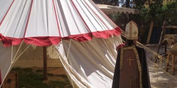 Pasquetta a Sanluri con le collezioni del Castello l’ accampamento Medievale, dame e cavalieri e lezioni gratuite di tiro con l’arco