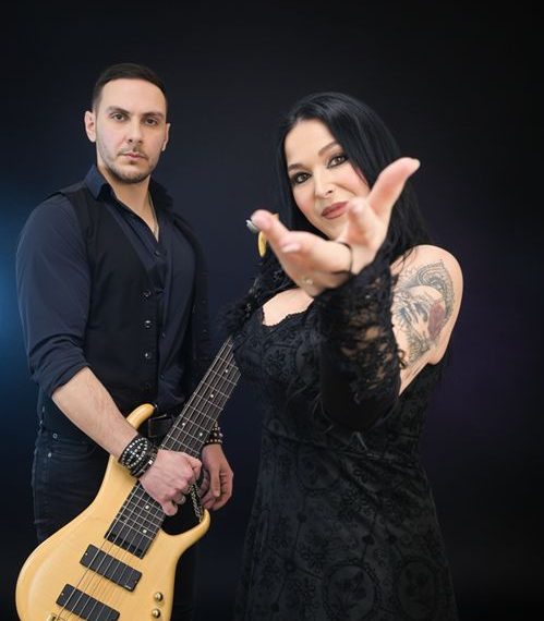 “Passengers of a Timeless Place” è il nuovo singolo della sarda Stefania Sistu